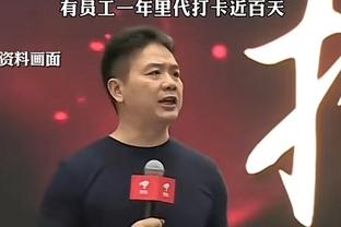 赖斯社媒晒和队友训练照：多么优秀的队伍